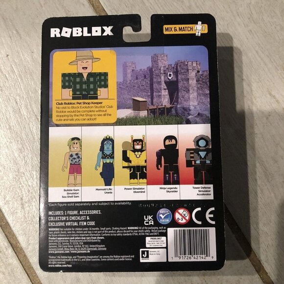 Roblox Club Roblox: Pet Shop Keeper with Virtual Item Code - Picture 4 of 4